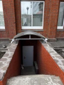 Продается офисное здание с земельным участком,  г. Новосибирск, ул. Дуси Ковальчук, д. 258/1